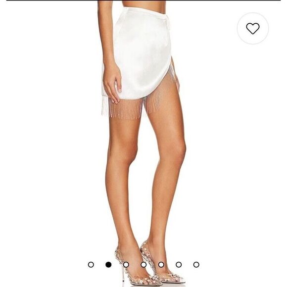 Superdown Penelope white satin Fringe mini Skirt NWT Revolve $68 - Picture 6 of 13